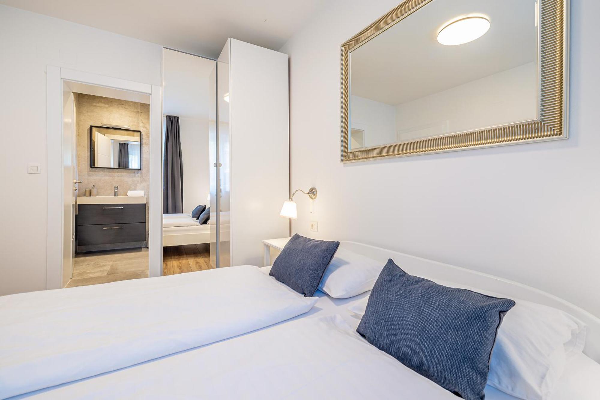 Apartment Haya With Heated Pool *