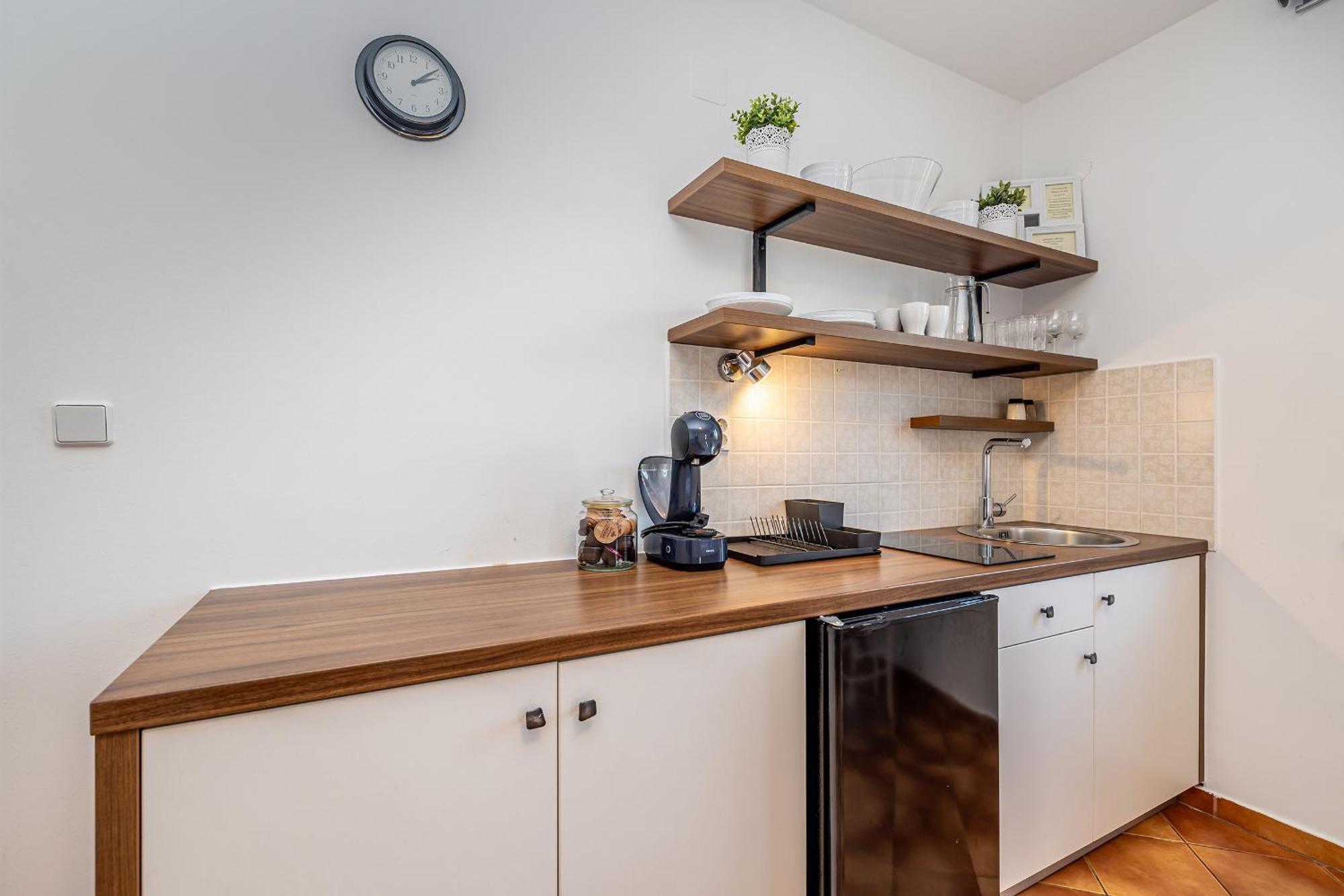 Haya With Heated Pool Apartment