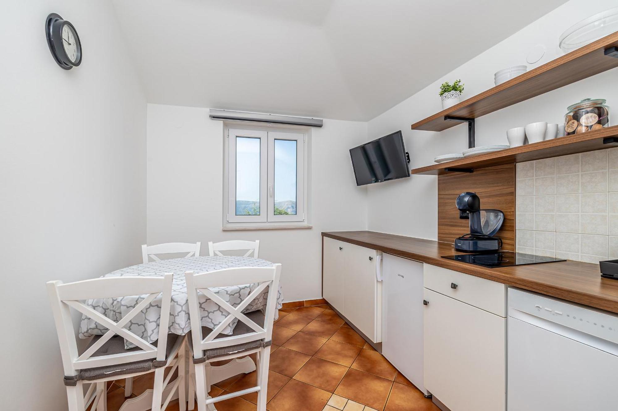 Apartament Haya With Heated Pool Linardići
